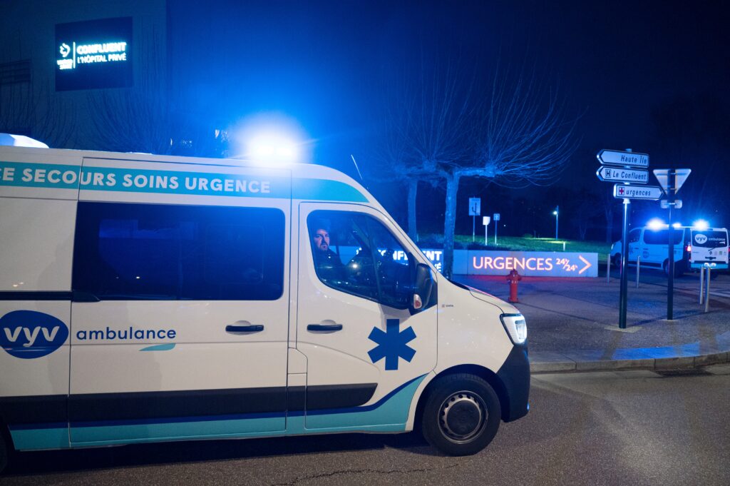 Choisir un service ambulancier national assure une prise en charge homogène et très professionnelle.