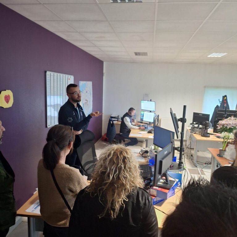 Journée découverte du métier d'ambulancier en partenariat avec France travail